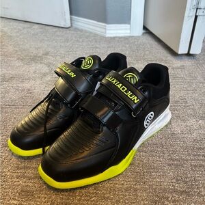 Luxiaojun lifter Shoes